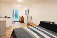 Luxurystudio Peacefully Located ,Garden Parking