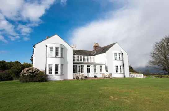Cavens Country House, Dinner Inclusive!