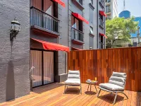 Hive Nápoles by G Hotels メキシコシティ世界貿易センター周辺のホテル