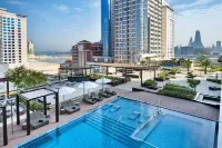 Hilton Bahrain City Centre Hotel & Residences - С бассейном