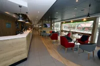 Holiday Inn Express CHESTER - RACECOURSE by IHG - Bar