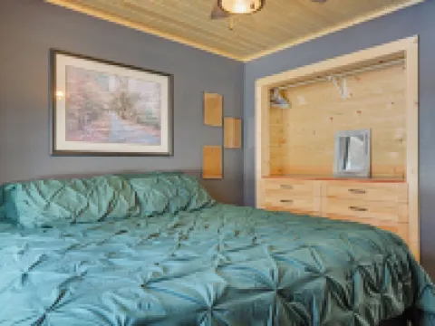 Northwoods Escape: Lakeside Retreat w/ Deck Hotels in Sawyer County