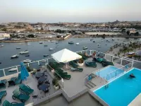 Bayview Hotel by ST Hotels - Airport Shuttle