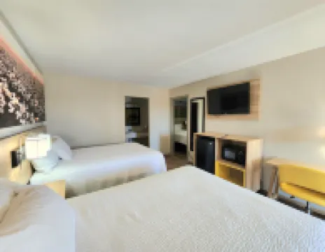 Days Inn by Wyndham McAllen