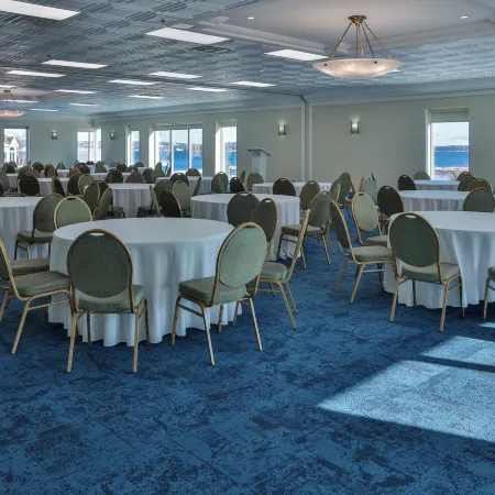Oak Island Resort & Conference Centre