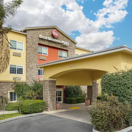 Best Western Plus Wasco Inn Suites