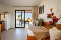 Arara House