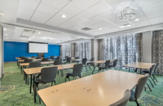 Holiday Inn KNOXVILLE N - MERCHANT DRIVE by IHG