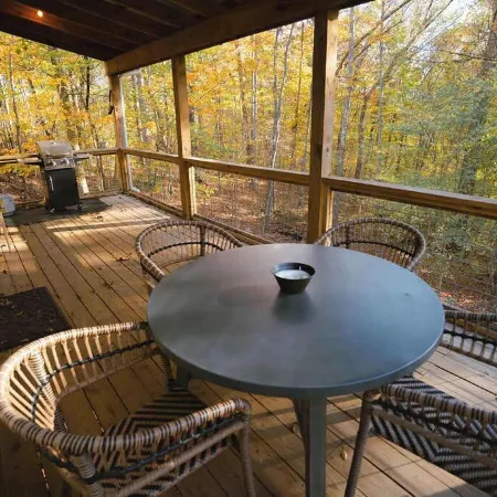 The Treetop Retreat Family Getaway in Scenic Hocking Hills