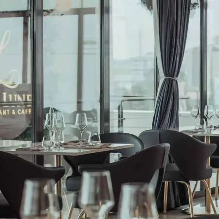 Peravi Suites at the Signature