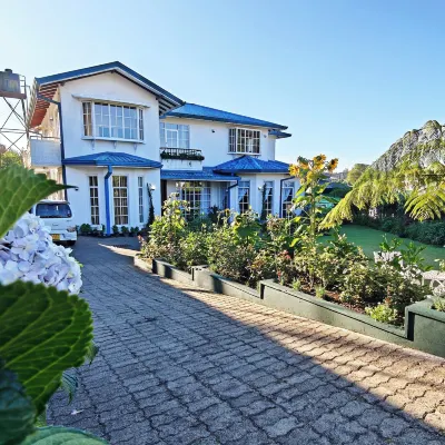 Aaradhya Nuwara Eliya Hotels near Lake Gregory