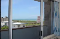 Padre South Hotel on the Beach - Ocean View