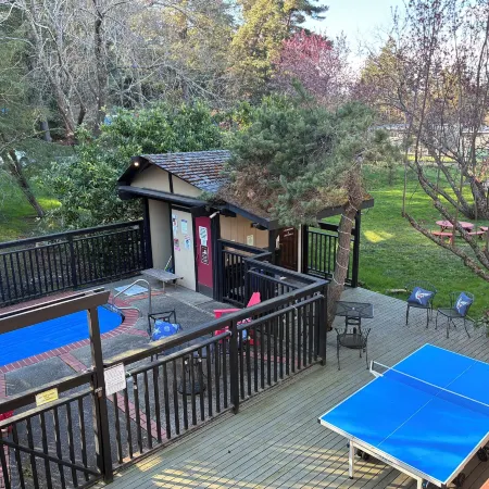 Discovery Inn