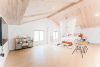 Gunwi Dahaneul Music Pool Villa Pension - Homestays