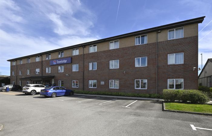 Travelodge Hotel - Bury