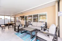 Heated Private Pool + Game Room | Family & Group Favorite | Beach Minutes Away