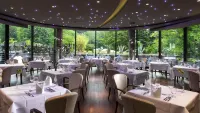 Hotel Warmbaderhof - 5-Star