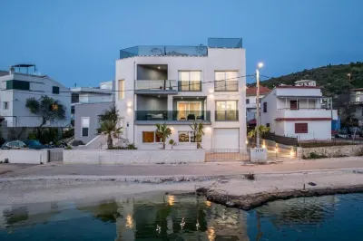 Beachfront Luxury Villa Hotels in 