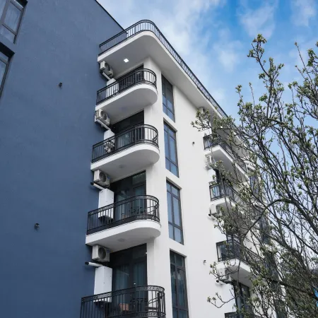 PARALLEL Apartments