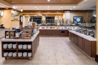 Embassy Suites by Hilton Sacramento Riverfront Promenade - servizio colazione