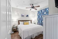 The Salty Dog on 30a: Modern Updates, 1 Minute to the Beach! - Ocean View