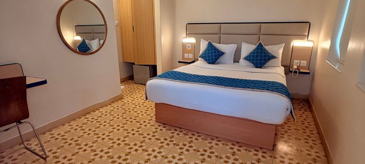 Bloomrooms @ Calangute Hotéis em Calangute