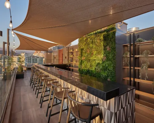 Dazzler Residences by Wyndham Santiago Las Condes 비타큐라 주변 호텔