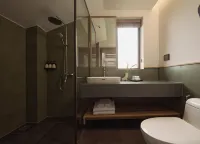 Signature The Valley Retreat, a brand of Modern Village Lifestyle