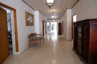 JH Hotel Dinoyo