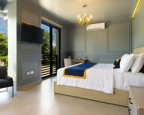 Hotel Tiffany Hotels in Flores