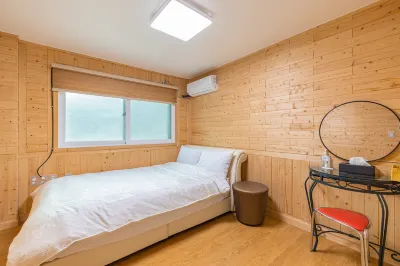 Gapyeong  Gain Kids Pool Villa Отели в г. 