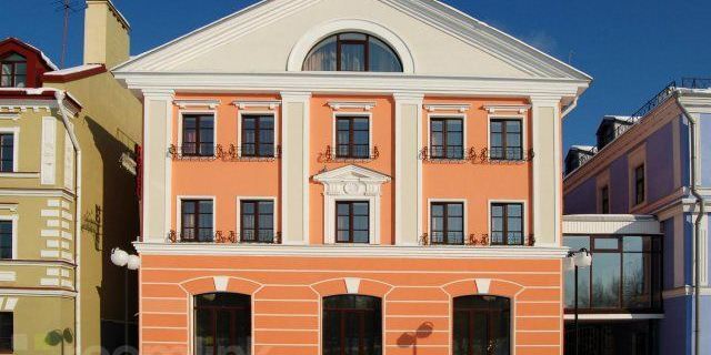 Golden Embankment Hotels in Pskov