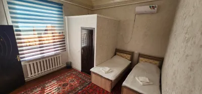 Deshon Qala Guest House Hotels in 