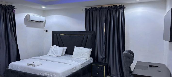 Jcgold Hotel and Apartment Hotels in Ікеджа