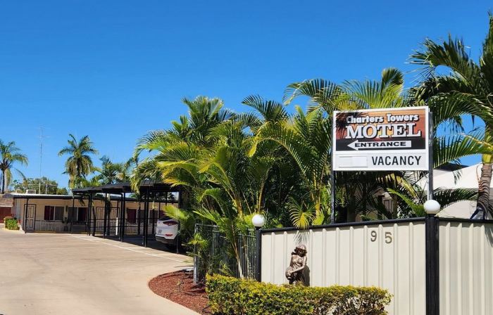 Charters Towers Motel
