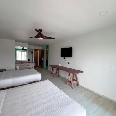 Tuki Hotel Hotels near Bus station Tulum Ruins