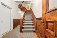 SympleLive Suites