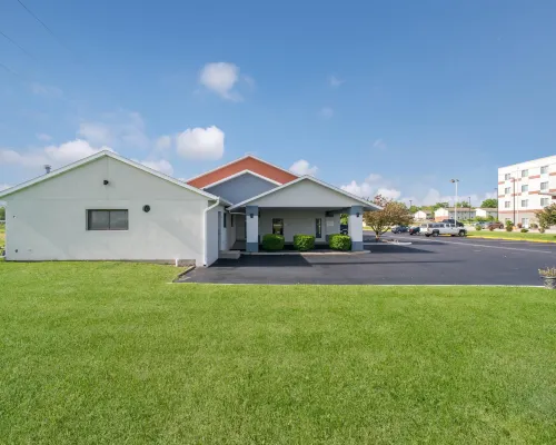 Ramada by Wyndham Effingham Hotels in Effingham