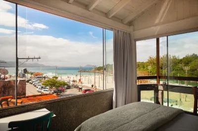 Sea Wolf Surf Hostel Hotel a 