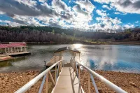 Garretts Getaway at Watauga Lake