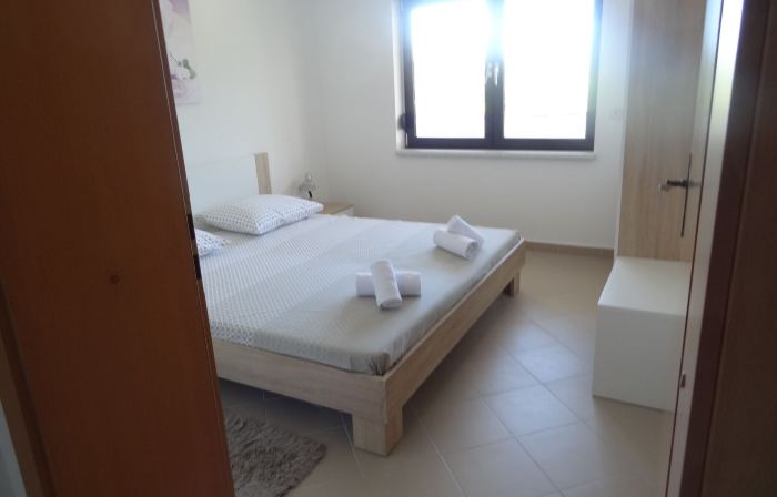 Ilsad Apartments. Apartment with Pool 80 Meters from Sea. Great Location