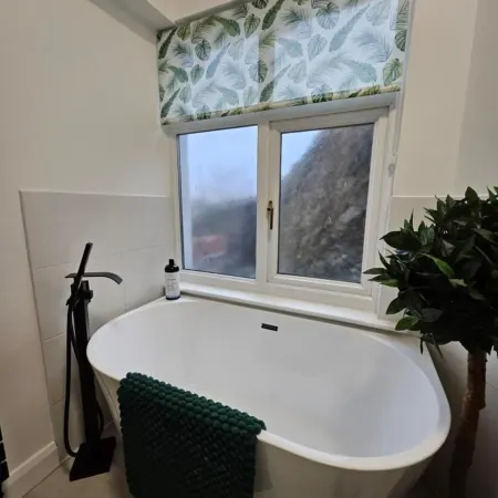 Llangollen Retreat With Stunning Views of the Castle