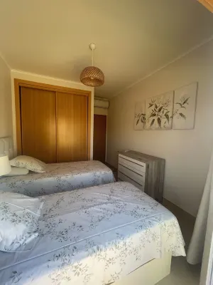 Luxurious apartment with sea view, swimming pool, private solarium, and 30 glowing reviews - 2-Star