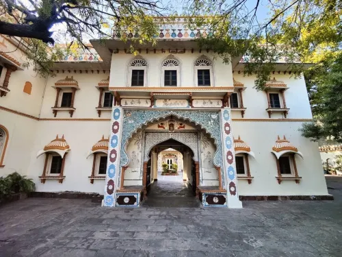 Palkiya Haveli - Heritage Hotel