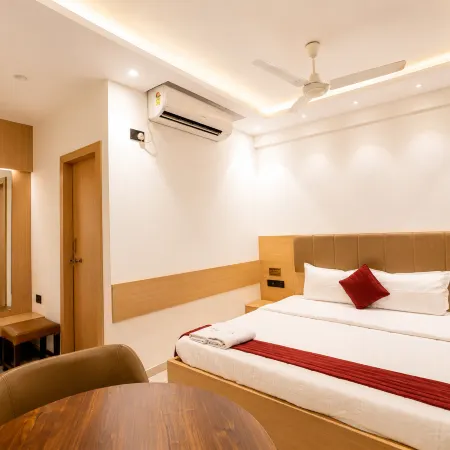 Hotel Shagun, Piplod City Centre Surat