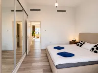 Apartment with Sea View and Resort Facilities - 3-Star