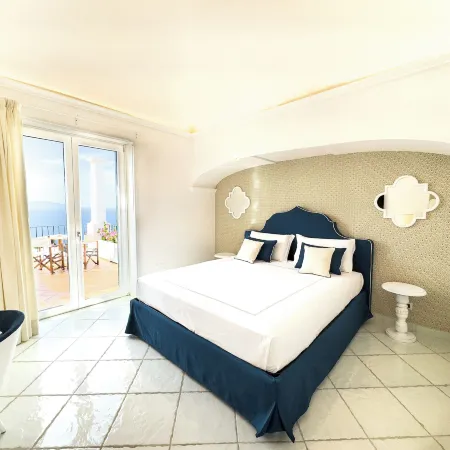 Amira Resort