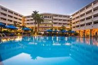 Mombasa Continental Resort - Beach