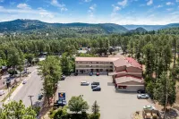 Comfort Inn & Suites Midtown - Mountain view