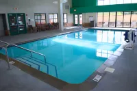 Isle Casino Hotel Bettendorf - Pools
